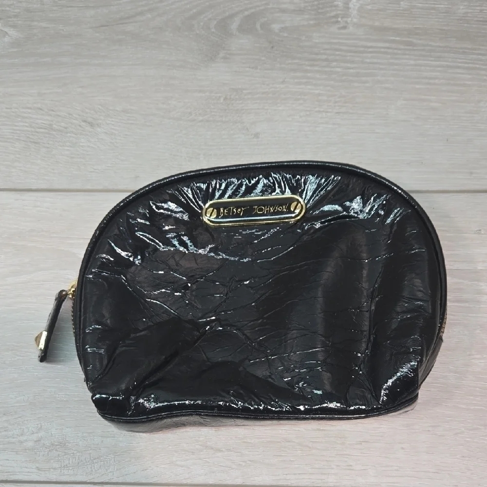 Betsey Johnson Black Women's Travel Cosmrtic Mini Bag